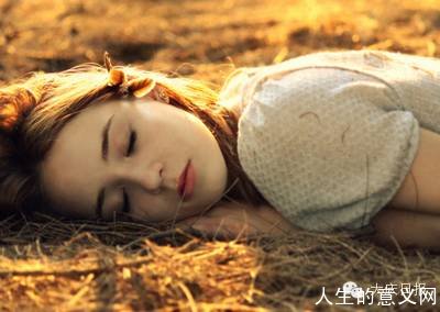 人生哲理:世界上所有的幸福,都以内心的宁静作为基本特征