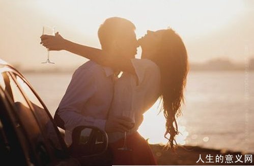 周国平谈人生情感:珍贵的伴侣之情