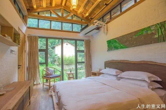 最美精神家园:夫妻俩逃离都市,在山村造宅过逍遥人生