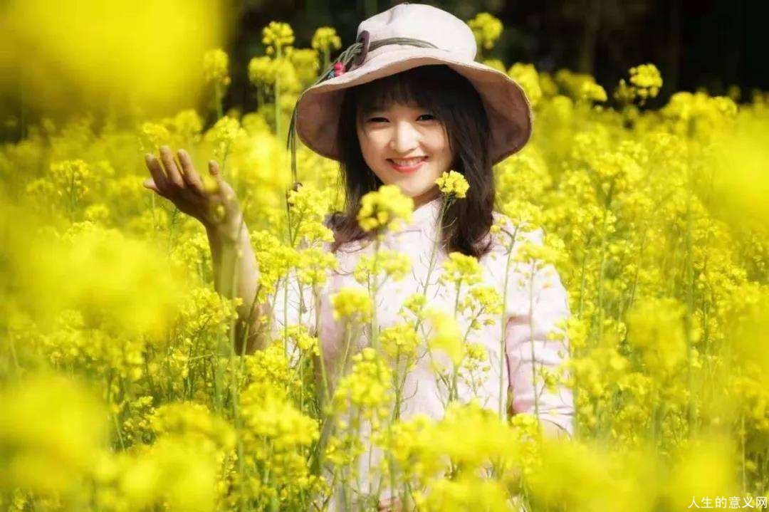 真正的爱情,是一种深深的悲悯和同情的感情